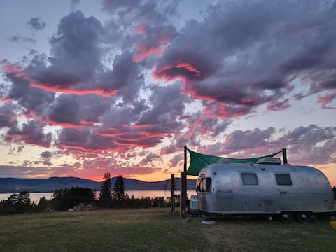 Top performing Airbnb: ANGIE'S CHERRY AIRSTREAM-great views Flathead Lake in Polson