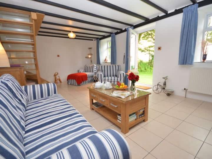 Goose 5 * Cottage Nr The Beach With Hot Tub/sauna - Tintagel