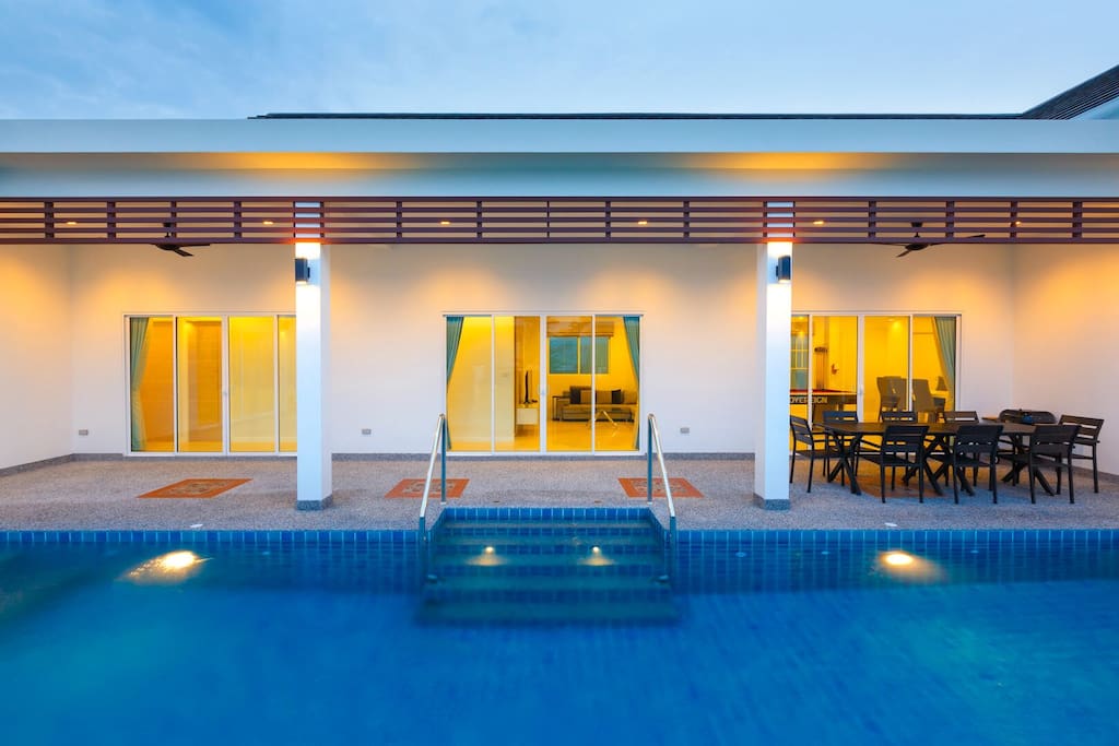 4 Bedroom Pool Villa