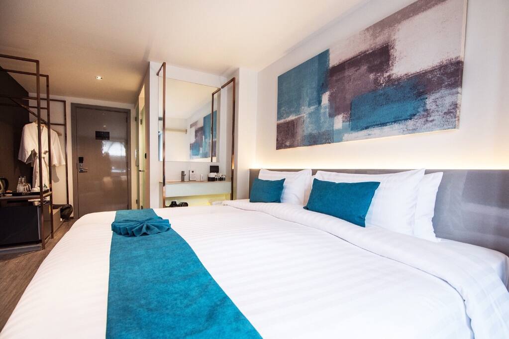 фелисити джонс новый человек паук 2. Haven t met. Haven t met. Haven't met bangkok silom by cross. Haven t met.