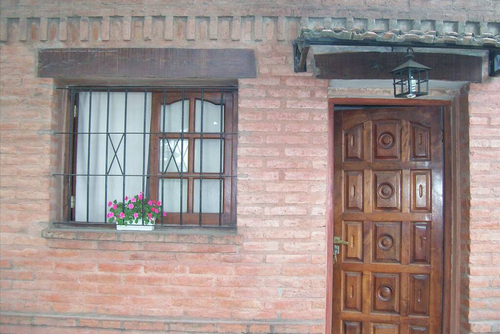 ENTRADA A LA CASA PRINCIPAL