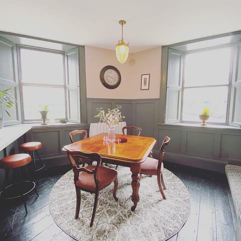 Top performing Airbnb: Westport town centre.. just beside The Clock! in Westport