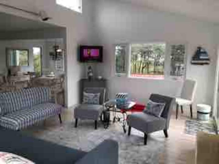 Us Golf Open & Ocean View Retreat, Walk To Event - Coopers Beach, Southampton