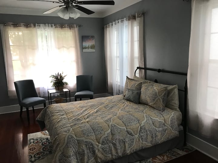 Chumba kikubwa cha kulala