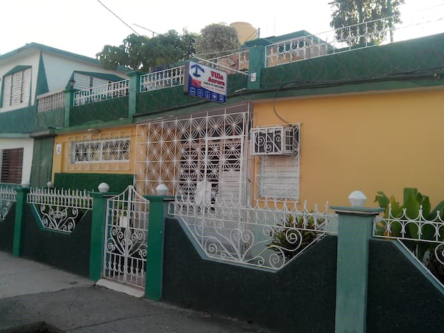 Villa Aurora