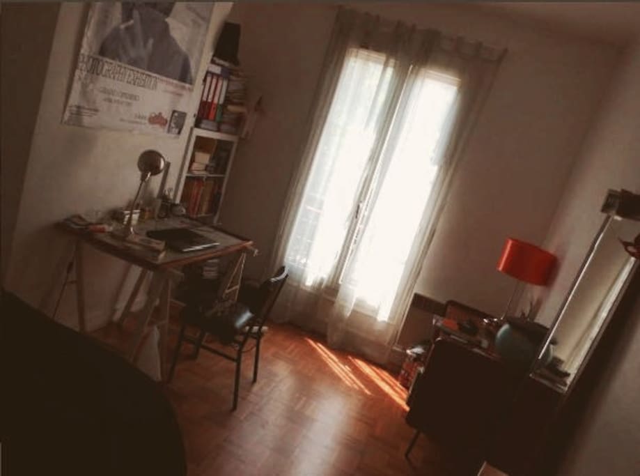 chambre très lumineuse