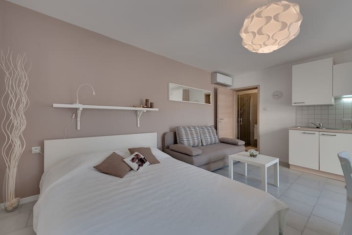 Studio apartment PICCOLO