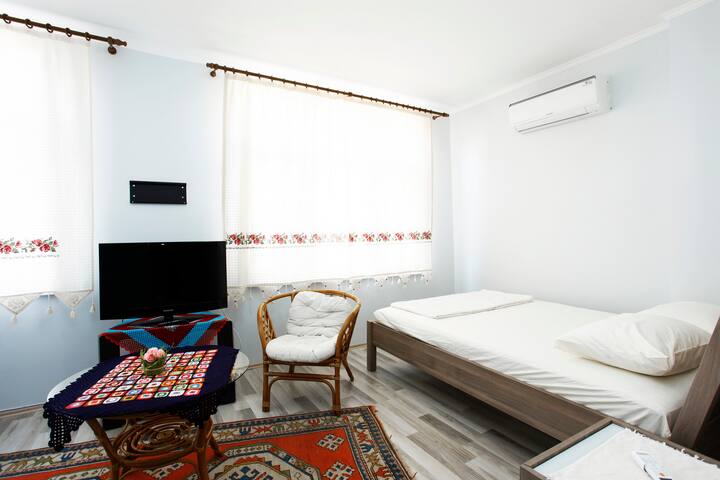 Blue Suites by V Deluxe gallery image 3