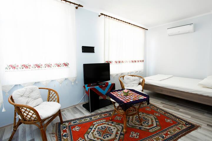 Blue Suites by V Deluxe gallery image 2