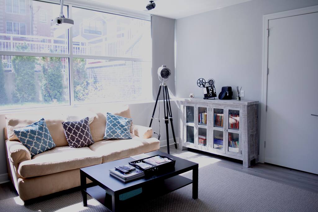 Movie room lounge.
