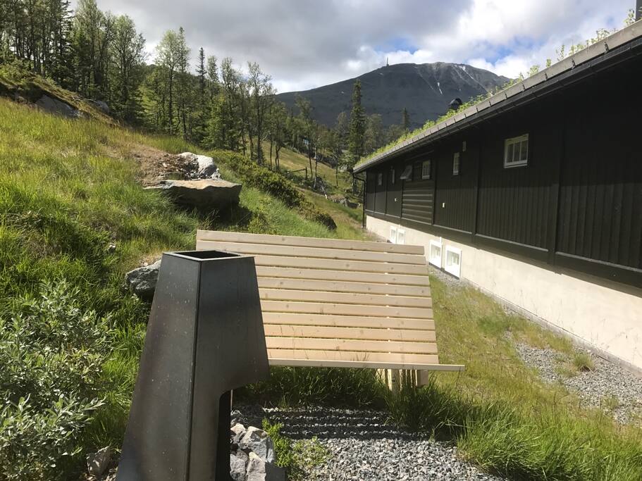 Utplass med utsikt til toppen