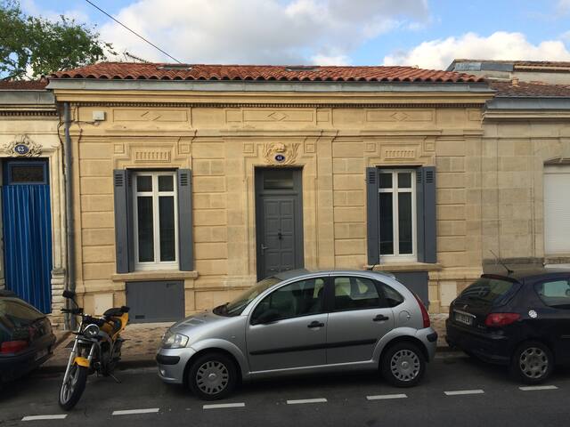 Adorable échoppe rénovée de 130m²