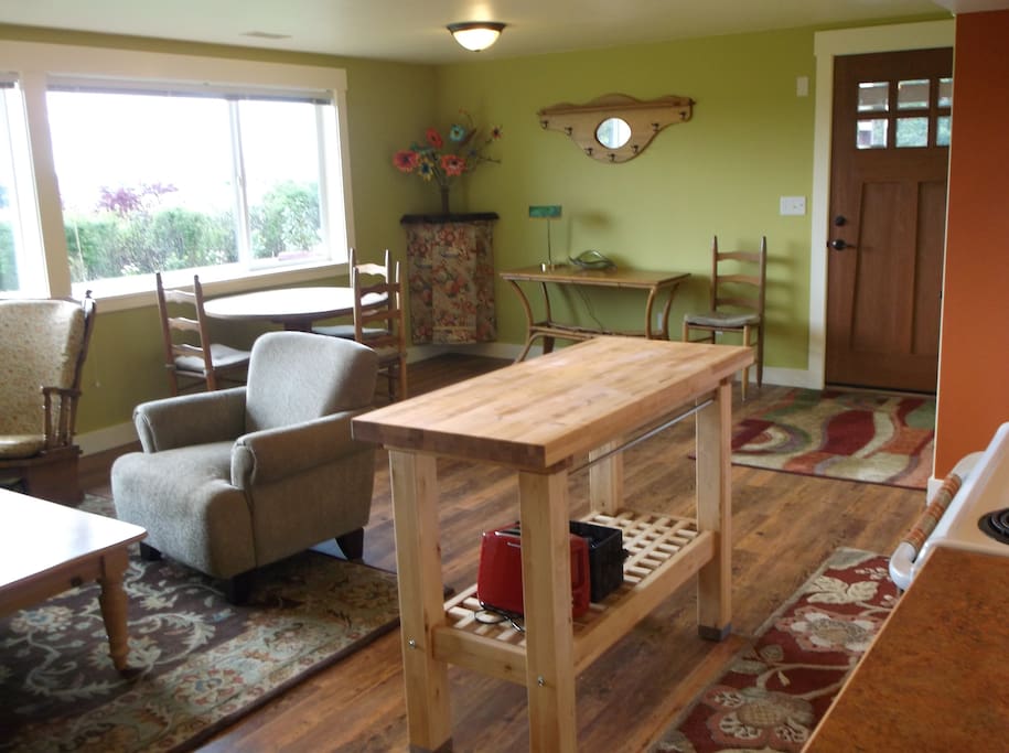 Big Windows, Open Floor Plan