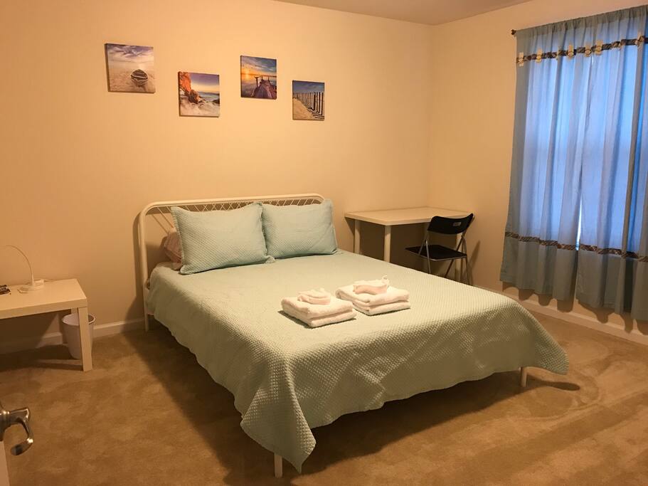 Queen Bed with 10 inch Memory Foam Mattress