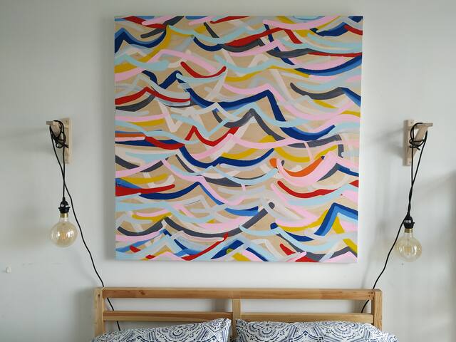 Casa Di Mama | Beautiful 2BR Downtown-Free Parking