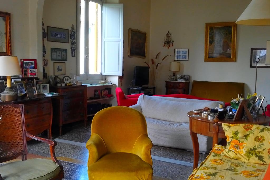 Salone