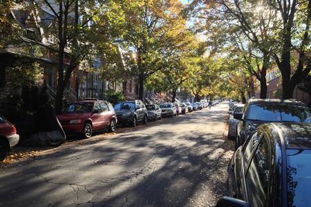 HYPER central! (31 nights and more)