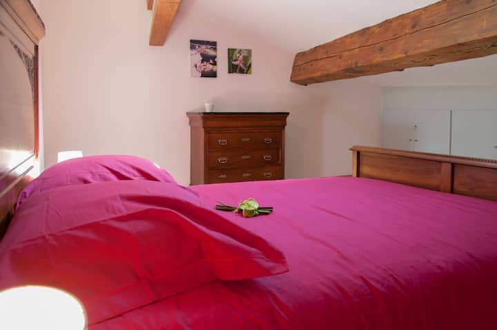 Habitación n°2 con su cama doble