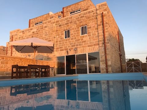 Villa Mercury-Modern villa with large private pool