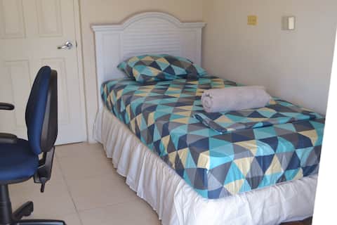 Perfect Room @ Pedro's Place (Business or Leisure)