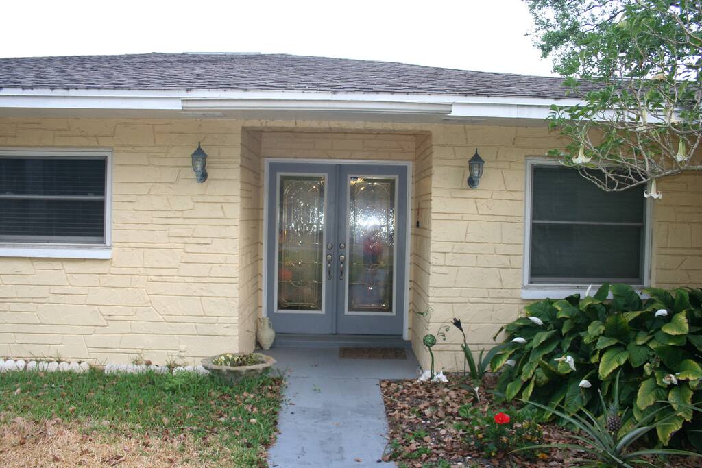 Welcoming entrance