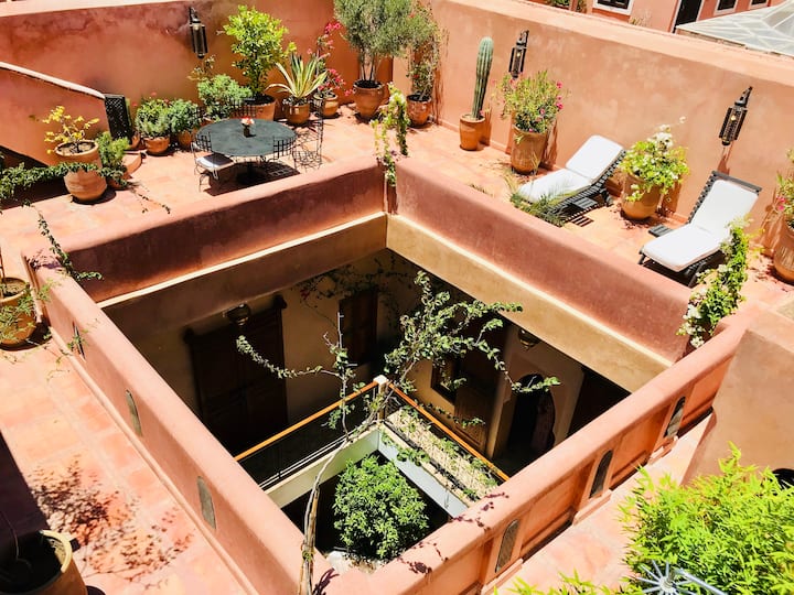 Riad Akl, The Red Suite, Optic Fiber Wifi - Marrakech