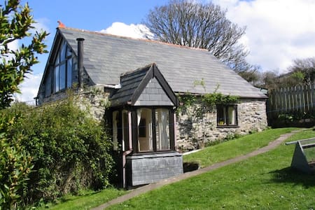 Seagull Barn A Romantic 2 Bedroom Cottage Houses For Rent In