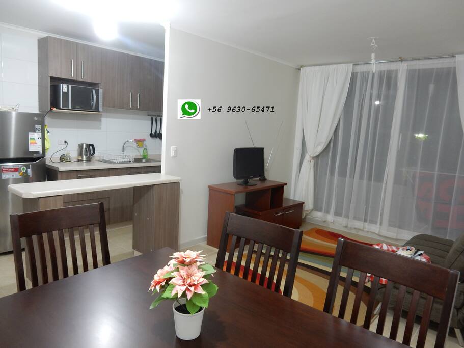 Living, comedor y cocina, el corazón del hogar.