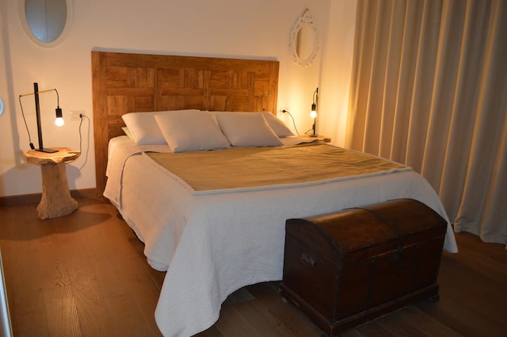 საძინებელი 1