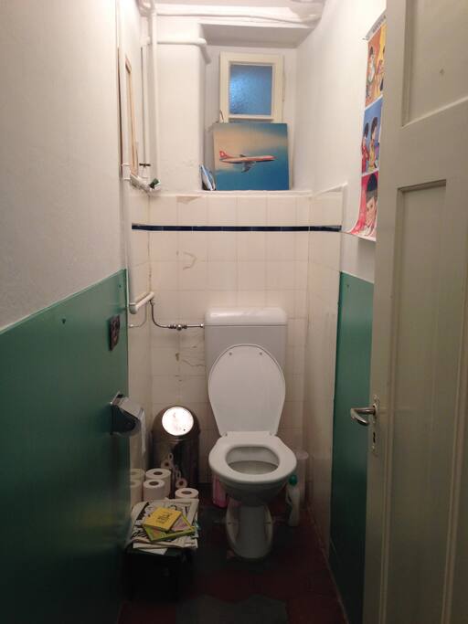 toilet