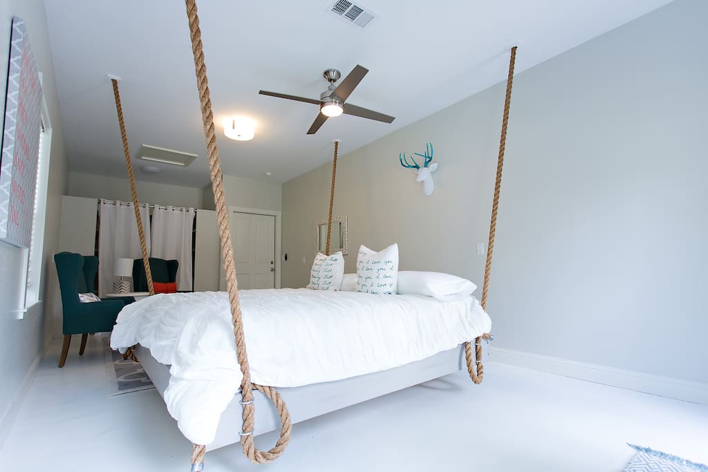 Bedroom #4 with king sized Simmons Beauty Rest hanging bed.