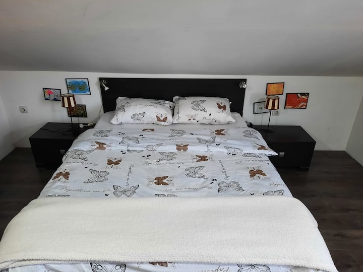 საძინებელი 3