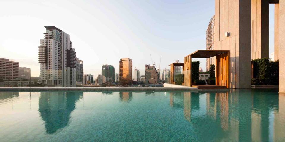 2BR BestLocation-EmDistrict-Metro-PhromPhong-BTS gallery image 5