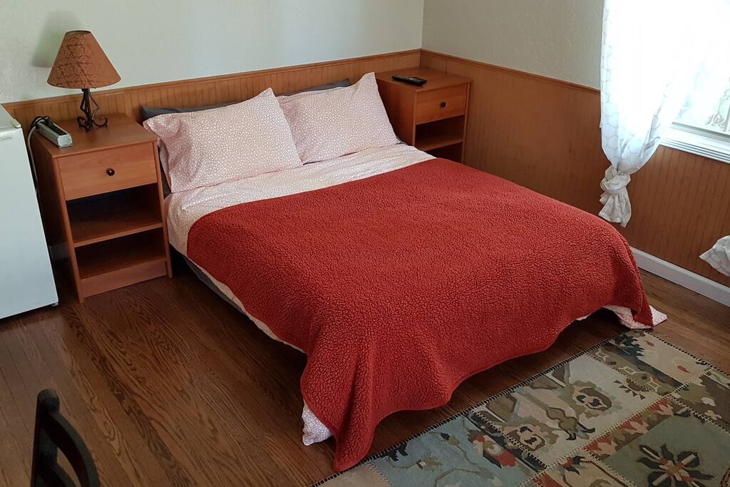 Double size bed
