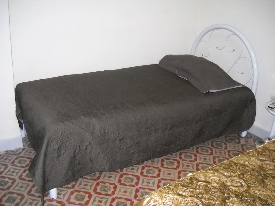 Bed 2
