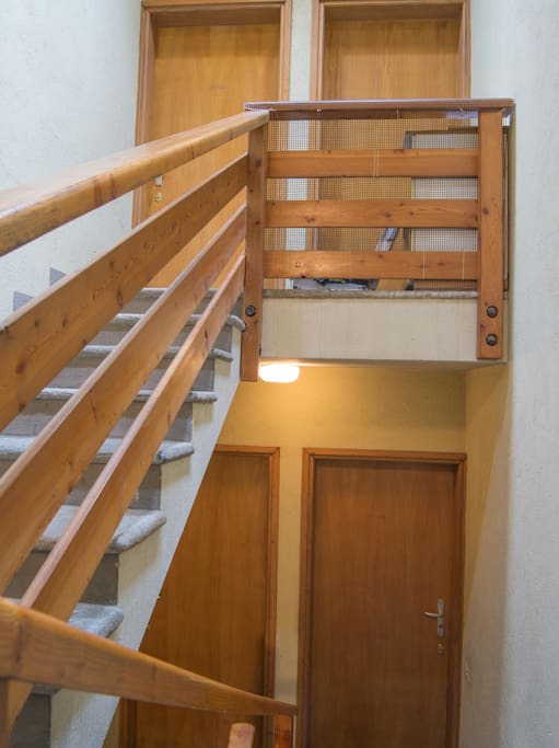 scala di accesso all'appartamento