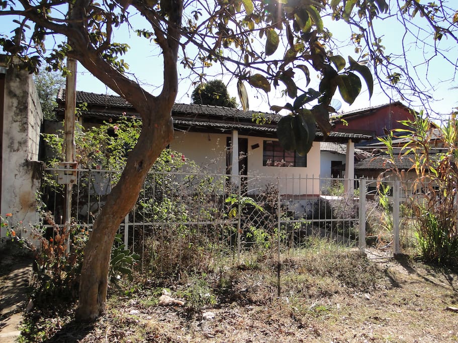 Portao de entrada da Casa de Luz
