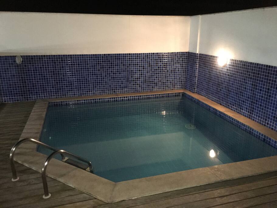 Priscina do Condomínio / Communal Swimming Pool