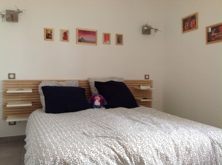 מיטה נוחה מאוד