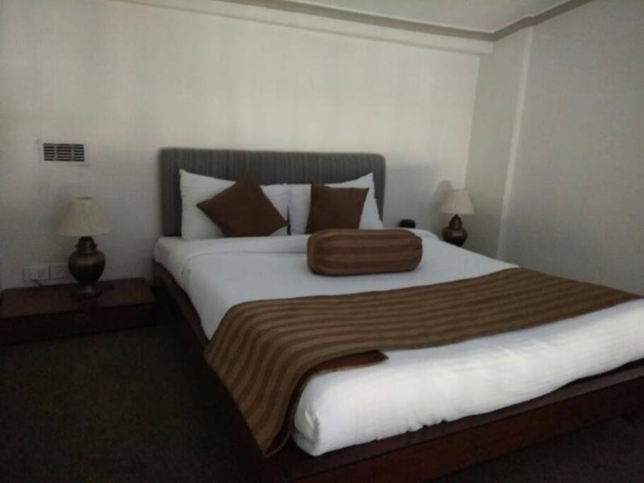 BEDROOM ON THE TOP