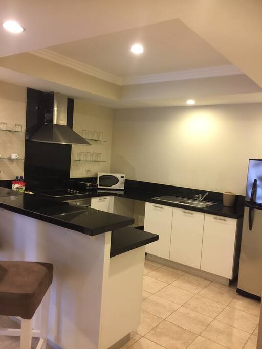 Full kitchen