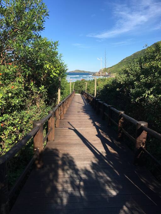 Caminho privativo para a praia