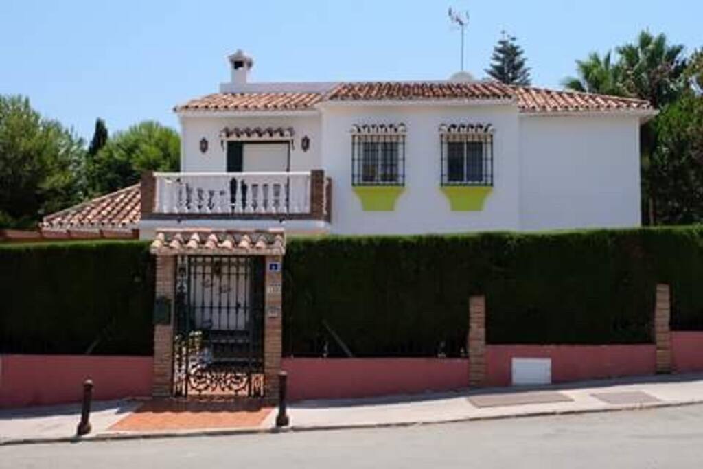 CASA FLORA