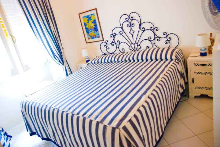 带双人床的双人床双人床-空调 