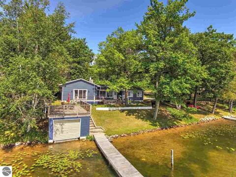 3rd Night Free:Clam Lake Cottage-Torch Lake Access
