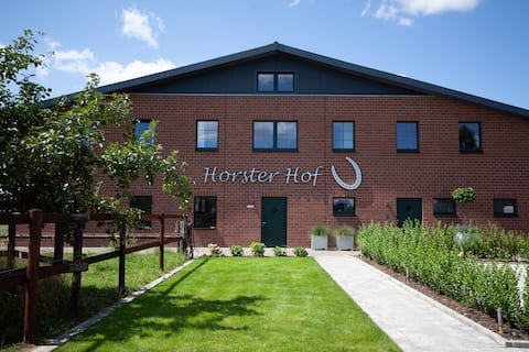 Erfolgreiche Airbnb-Immobilie: Apart Hüsske 1 - Vacation rentals on the Lower Rhine in Krefeld