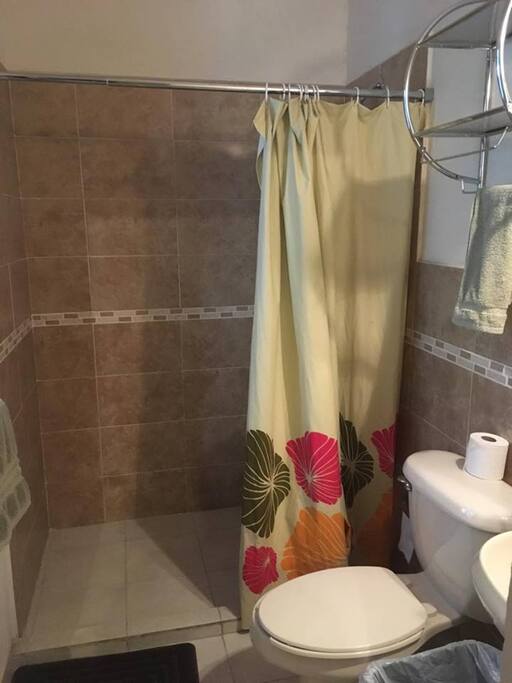 Baño privado de la Habitación Num 2