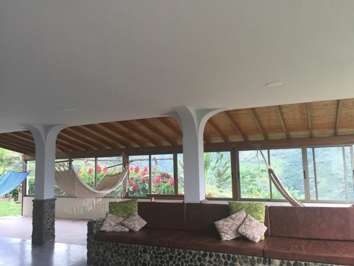 7BR Luxury Villa in San Pedro de los Milagros — photo 1