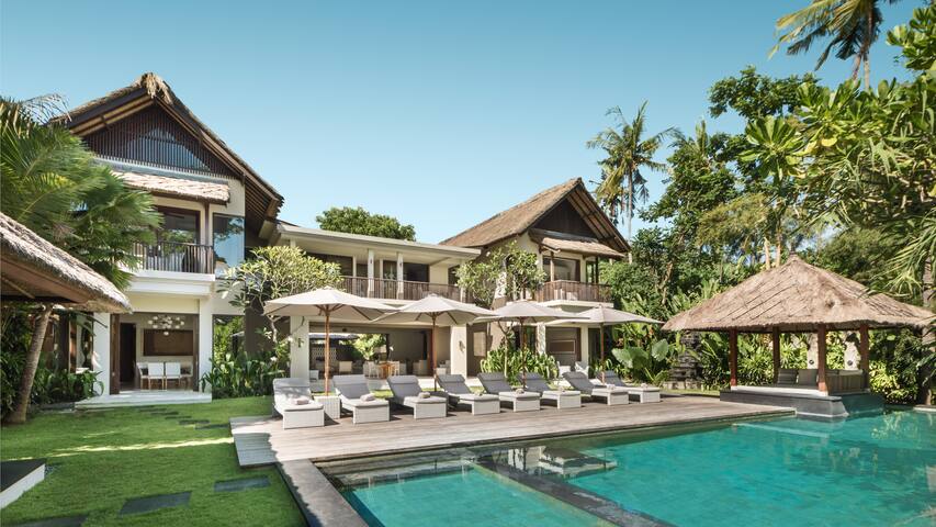 Seseh Beach Villa II