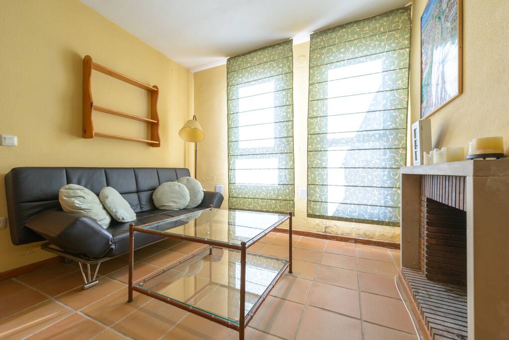 Cuarto de estar super luminoso y con preciosas vistas